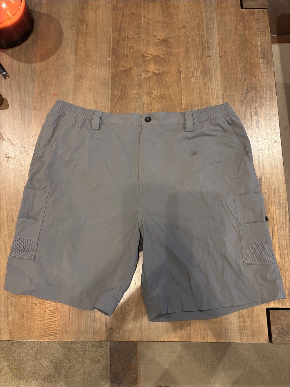 Men's Light Gray Cargo Shorts with Elastic Waist